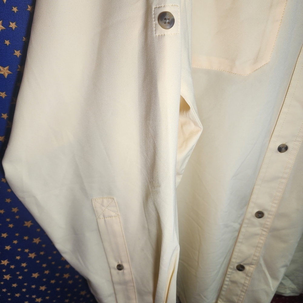 **Bass Pro Shops Men’s Button-Up Fishing Shirt — Cream** - Picture 3 of 9